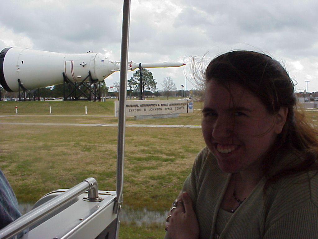 Mvc-512x.jpg (112793 bytes)